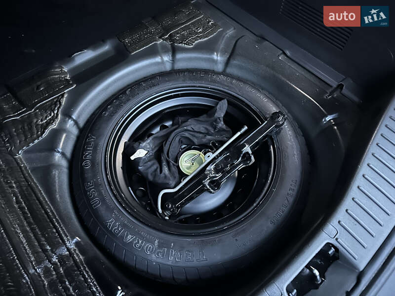 Минивэн Ford C-Max 2004 в Виннице фото 49 Минивэн Ford C-Max 2004 в Виннице