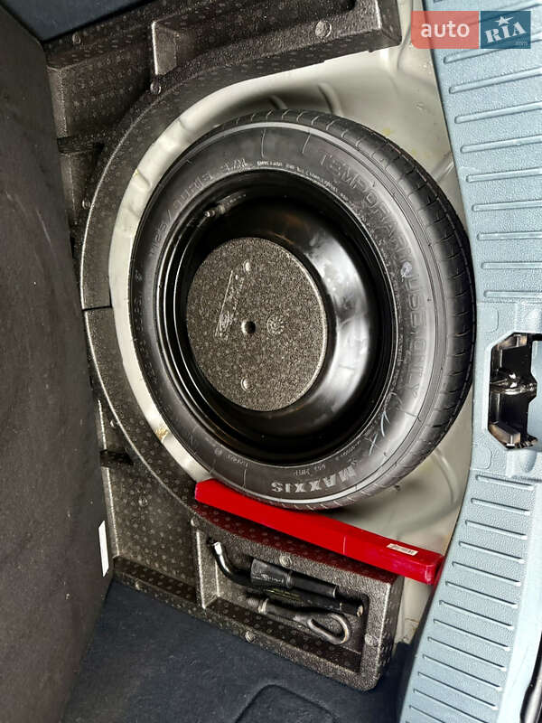 Минивэн Ford C-Max 2011 в Ровно фото 27 Минивэн Ford C-Max 2011 в Ровно