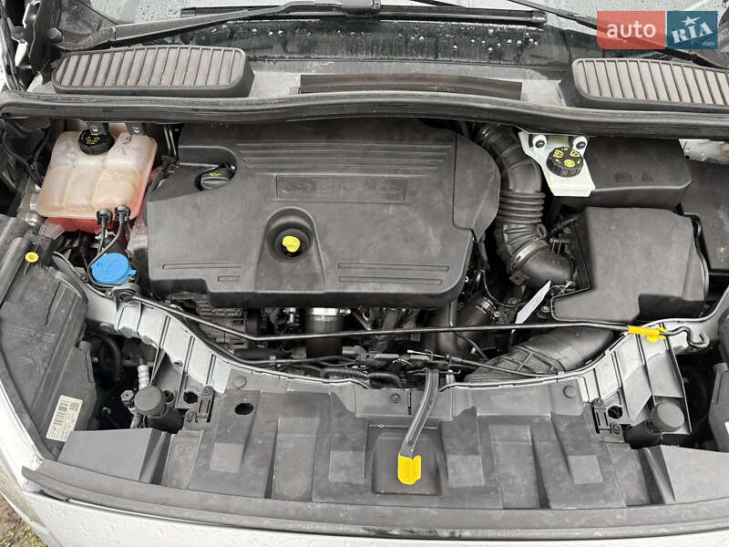 Минивэн Ford C-Max 2018 в Нововолынске