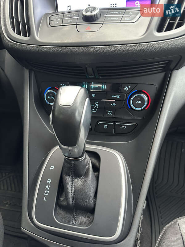 Минивэн Ford C-Max 2017 в Киеве