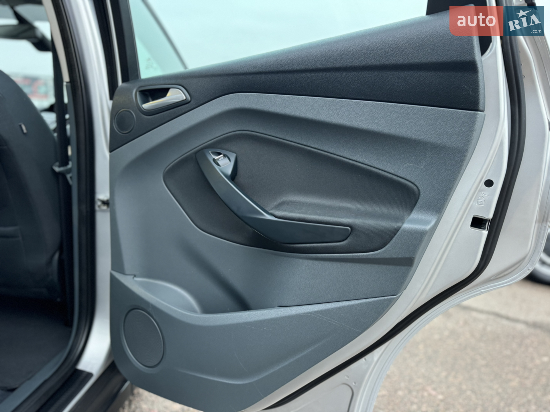 2011 Ford C-MAX - мініатюра 49