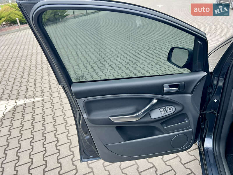 Минивэн Ford C-Max 2010 в Житомире фото 14 Минивэн Ford C-Max 2010 в Житомире