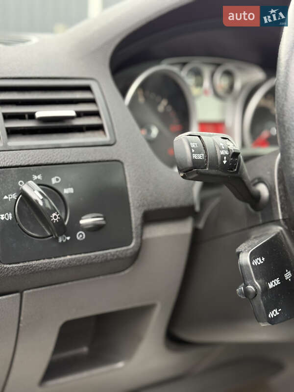 Минивэн Ford C-Max 2009 в Самборе