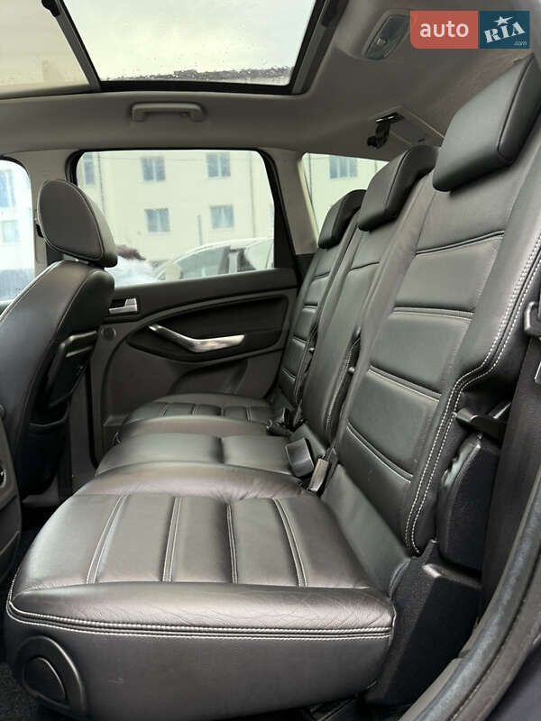 Минивэн Ford C-Max 2009 в Самборе