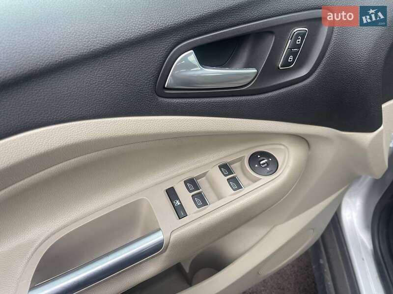 Минивэн Ford C-Max 2012 в Киеве