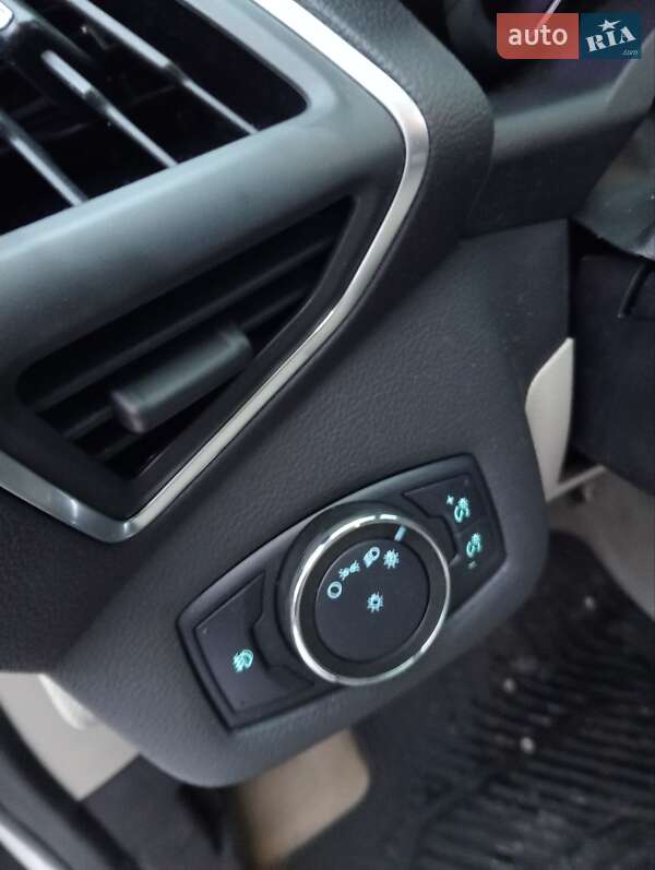 Мінівен Ford C-Max 2013 в Рівному фото 17 Мінівен Ford C-Max 2013 в Рівному