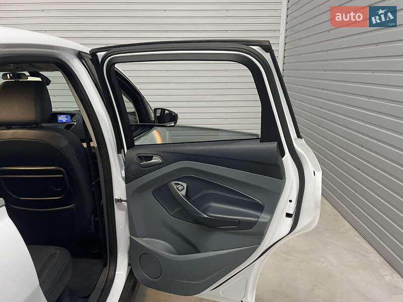 Минивэн Ford C-Max 2012 в Стрые фото 23 Минивэн Ford C-Max 2012 в Стрые