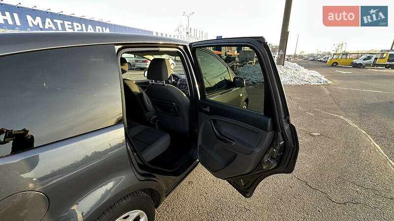 Мінівен Ford C-Max 2010 в Луцьку