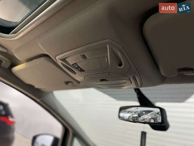 Минивэн Ford C-Max 2012 в Стрые