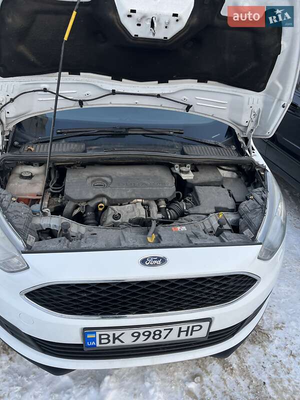 Минивэн Ford C-Max 2016 в Ровно