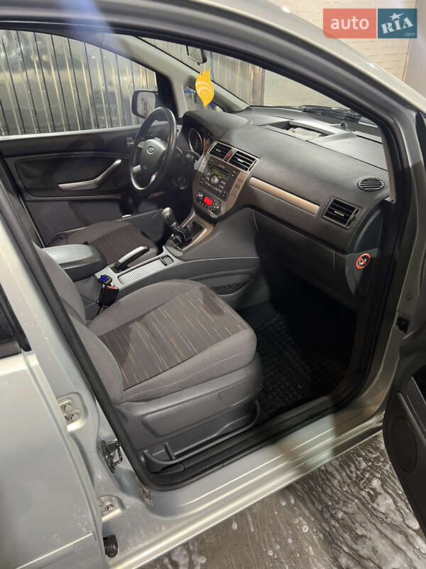 Мінівен Ford C-Max 2010 в Володимирці