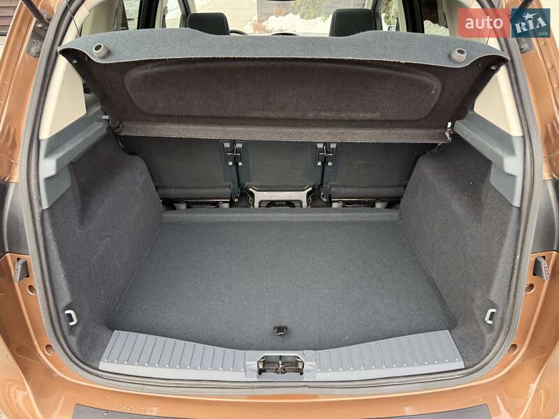 Минивэн Ford C-Max 2014 в Стрые фото 54 Минивэн Ford C-Max 2014 в Стрые