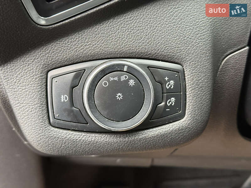 Минивэн Ford C-Max 2013 в Стрые