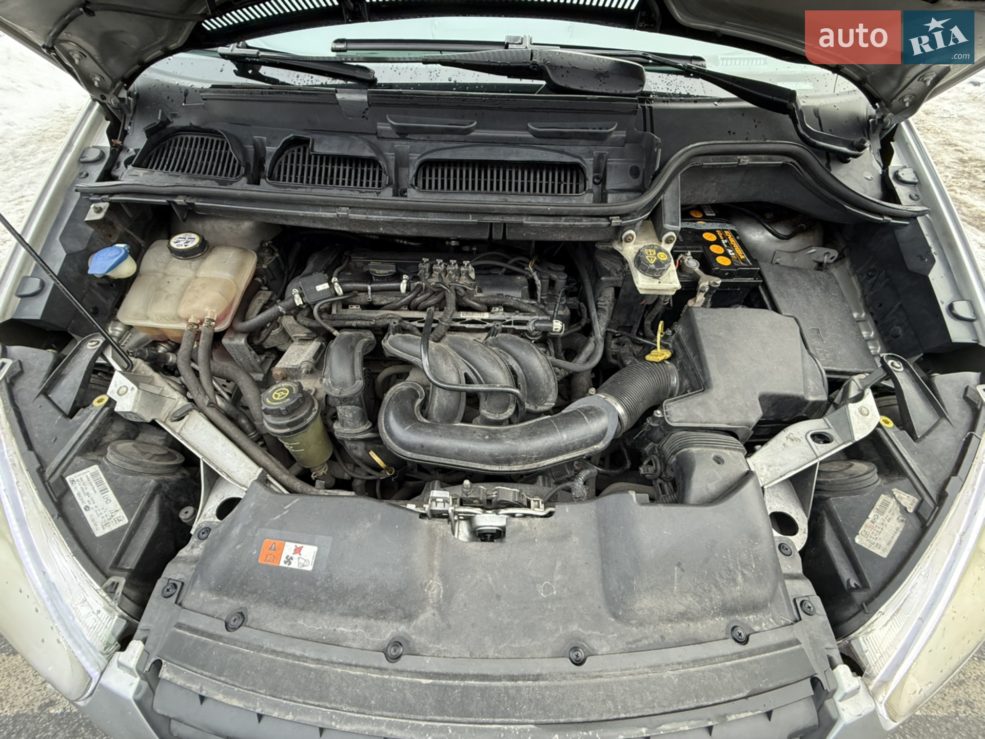 2010 Ford C-MAX - мініатюра 20