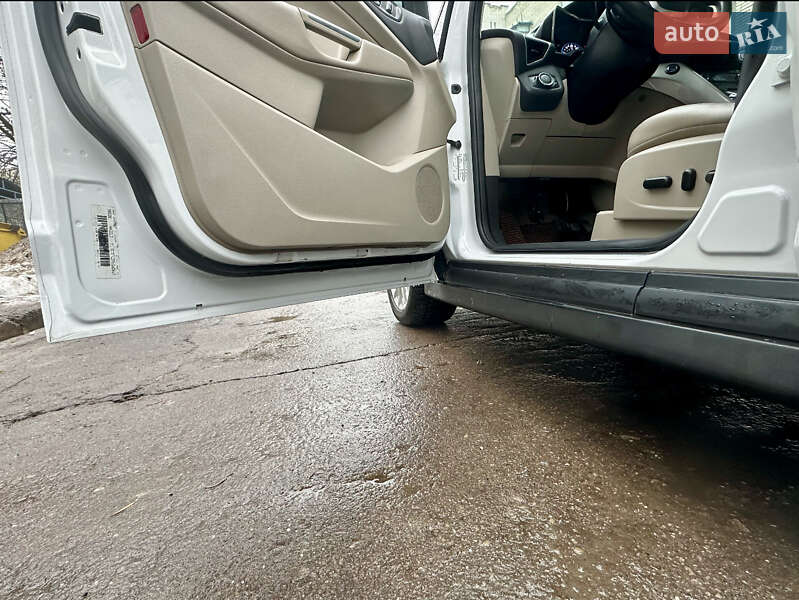 Мінівен Ford C-Max 2013 в Львові