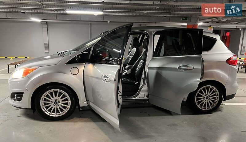 Минивэн Ford C-Max 2013 в Львове