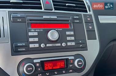 Минивэн Ford C-Max 2009 в Луцке