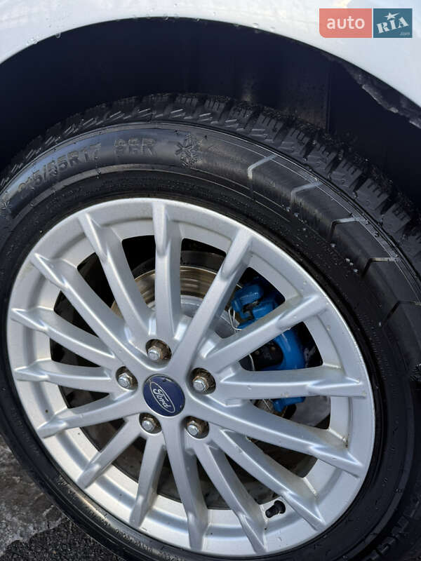 Минивэн Ford C-Max 2014 в Чернигове