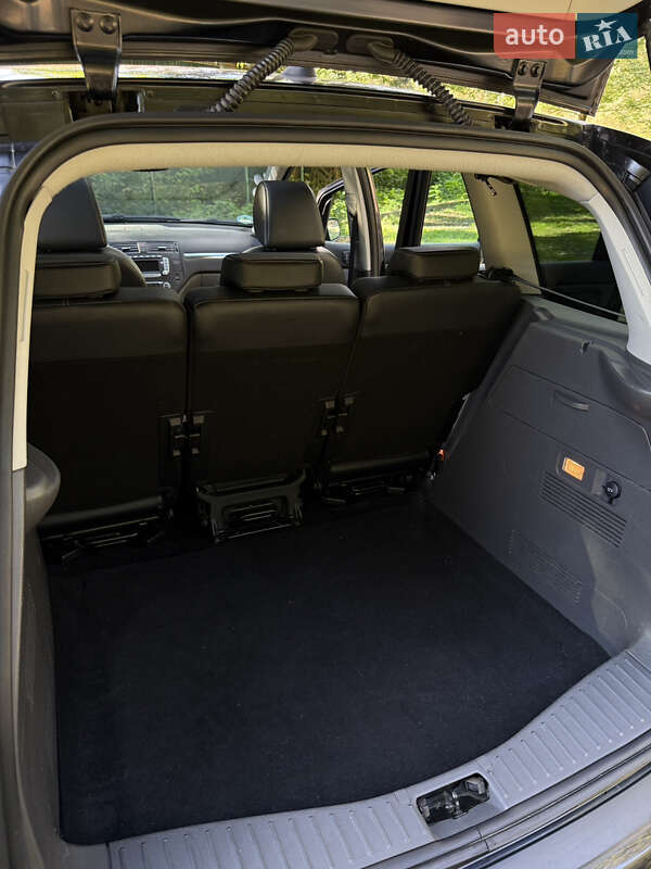 Мінівен Ford C-Max 2008 в Тячеві