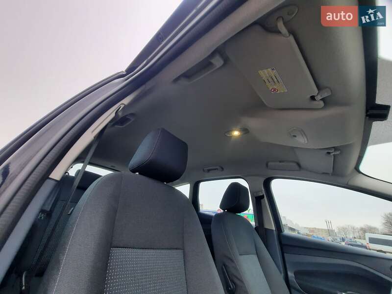 Мінівен Ford C-Max 2011 в Рівному фото 38 Мінівен Ford C-Max 2011 в Рівному