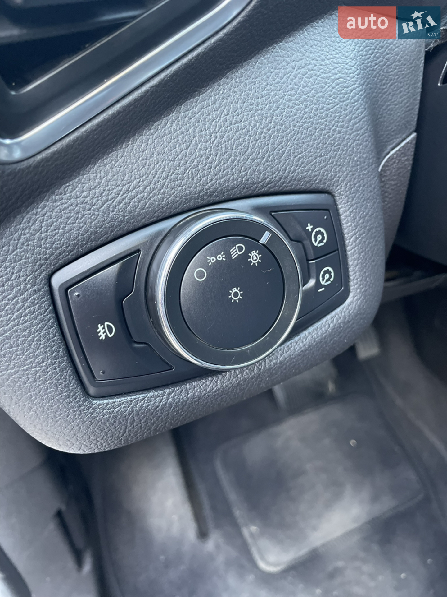 2013 Ford C-MAX - мініатюра 26