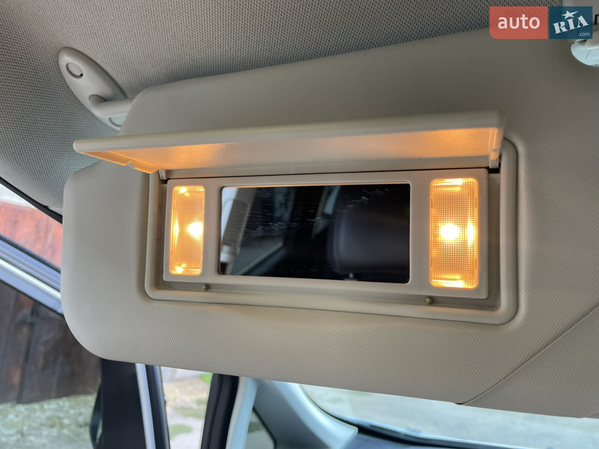 2013 Ford C-MAX - мініатюра 39