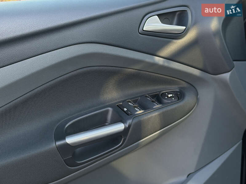 Минивэн Ford C-Max 2011 в Стрые