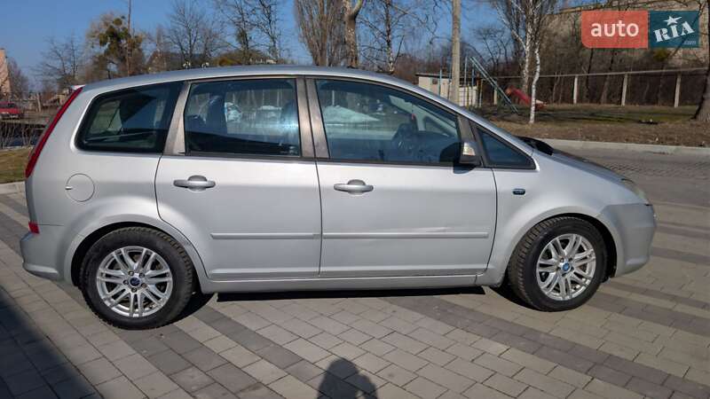 Минивэн Ford C-Max 2010 в Луцке