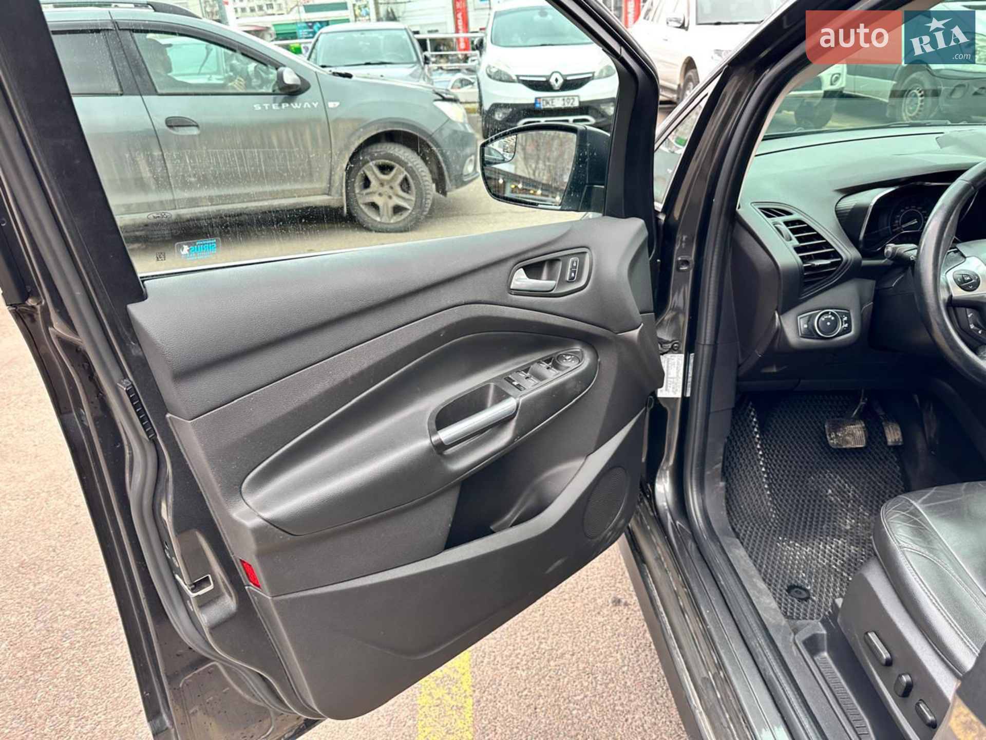 2015 Ford C-MAX - мініатюра 17