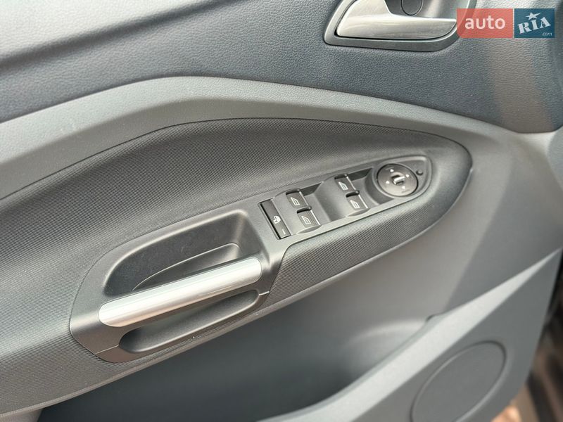 Мінівен Ford C-Max 2012 в Хоролі