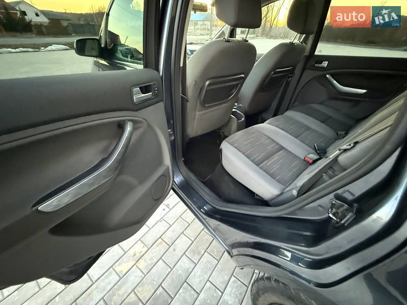 Минивэн Ford C-Max 2007 в Костополе