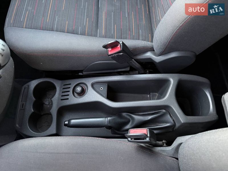 Минивэн Ford C-Max 2007 в Костополе