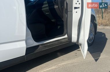 Минивэн Ford C-Max 2016 в Днепре