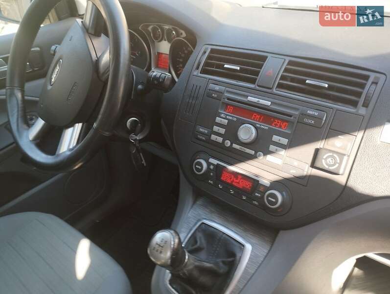 Минивэн Ford C-Max 2008 в Запорожье