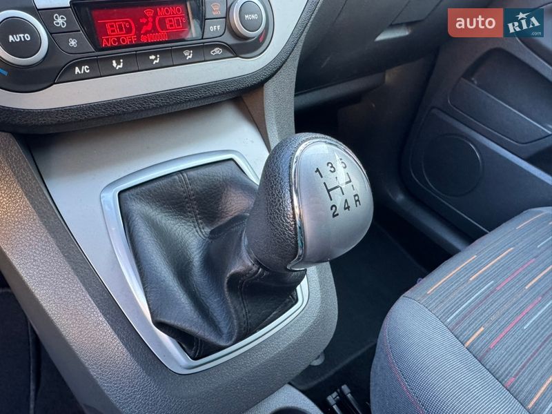 Мінівен Ford C-Max 2009 в Долині