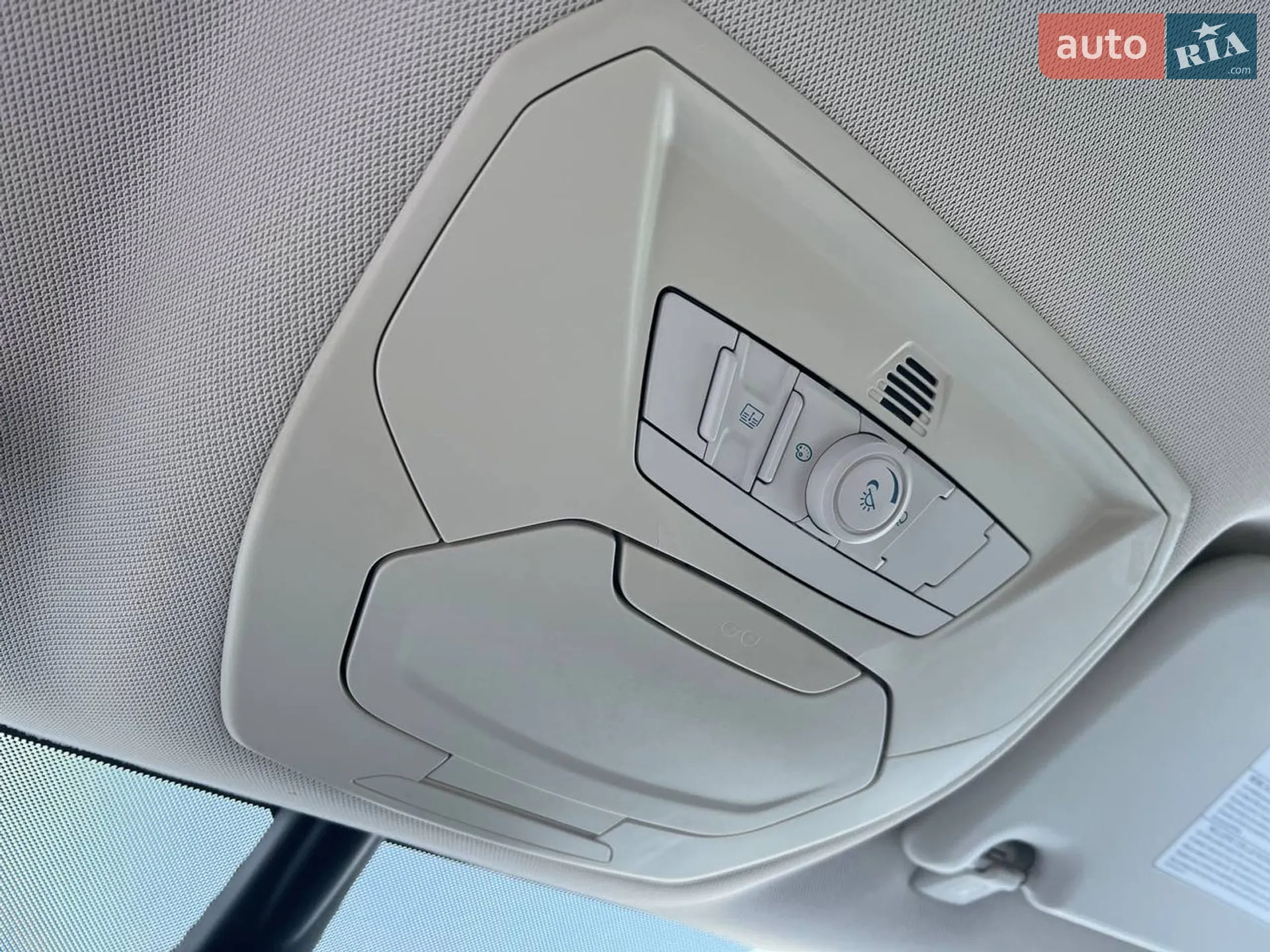 2012 Ford C-MAX - мініатюра 34