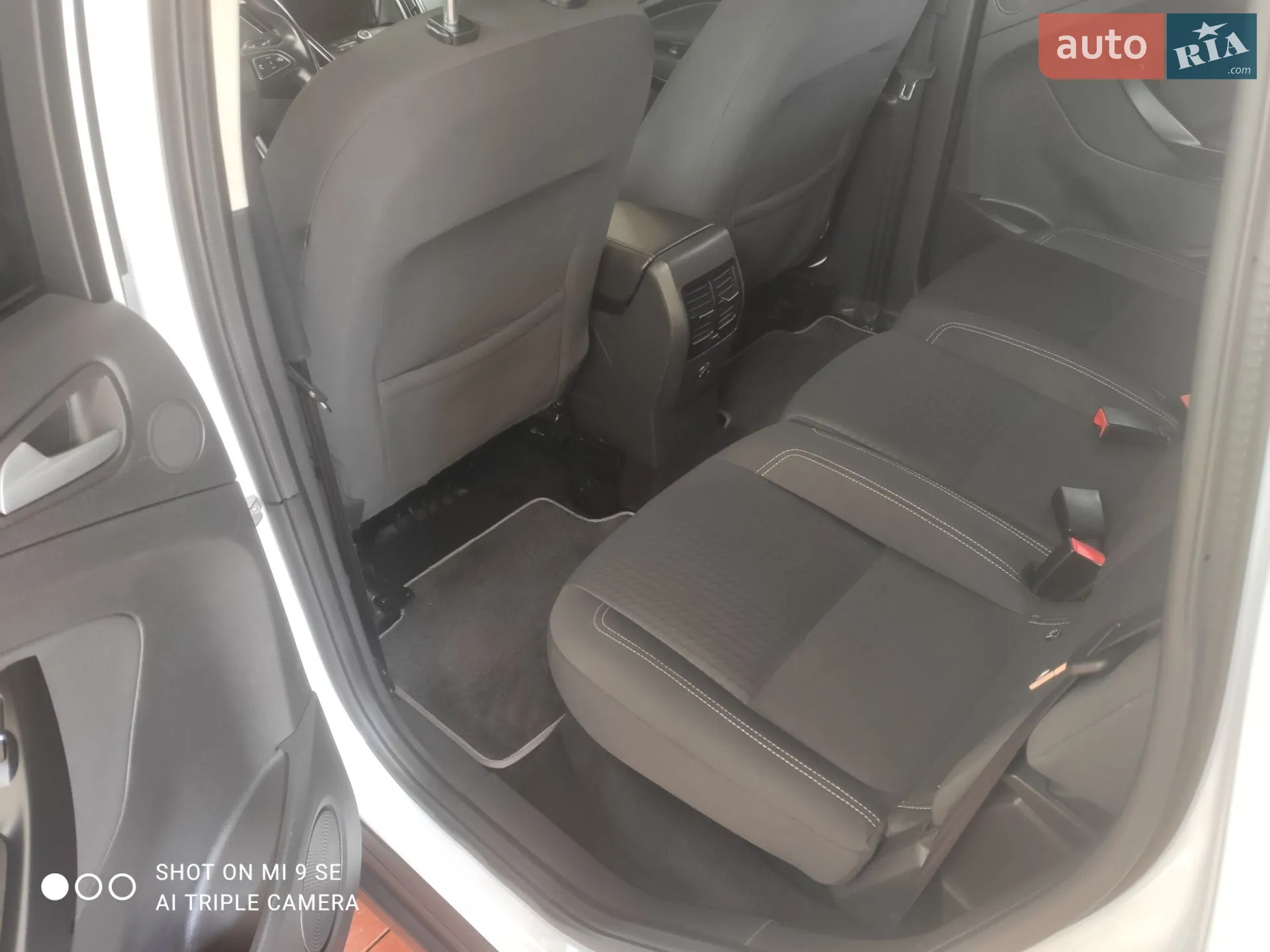 2016 Ford C-MAX - мініатюра 35
