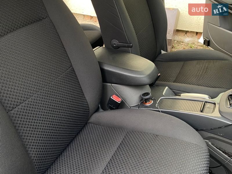 Минивэн Ford C-Max 2009 в Ивано-Франковске