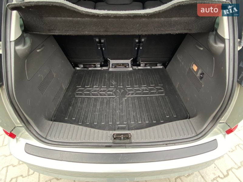 Минивэн Ford C-Max 2009 в Кременце фото 10 Минивэн Ford C-Max 2009 в Кременце