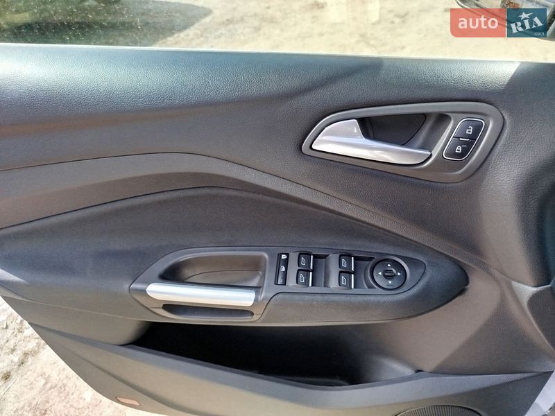 Мінівен Ford C-Max 2015 в Красилові