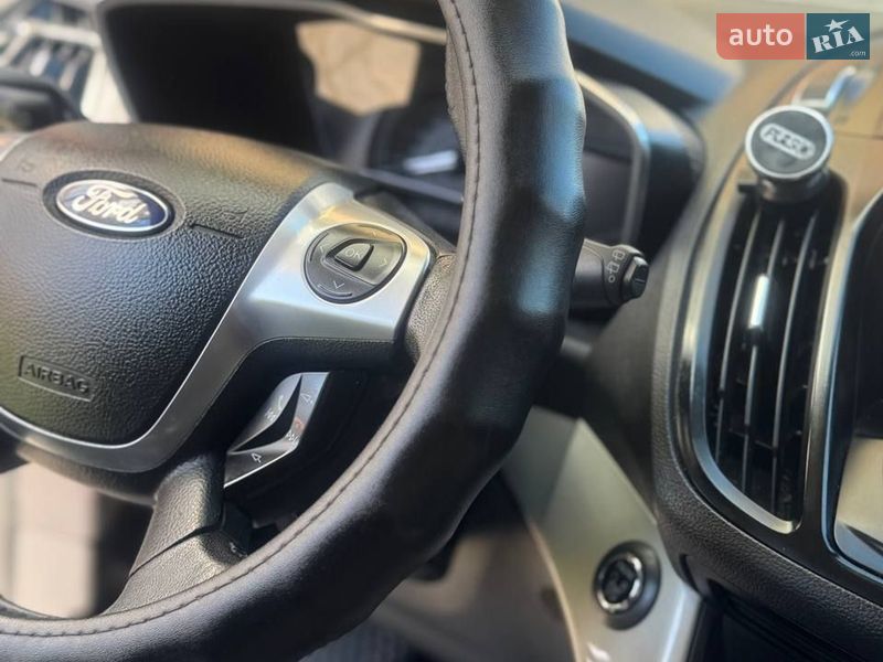 Мінівен Ford C-Max 2015 в Івано-Франківську