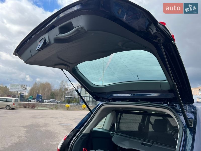 Мінівен Ford C-Max 2011 в Ковелі