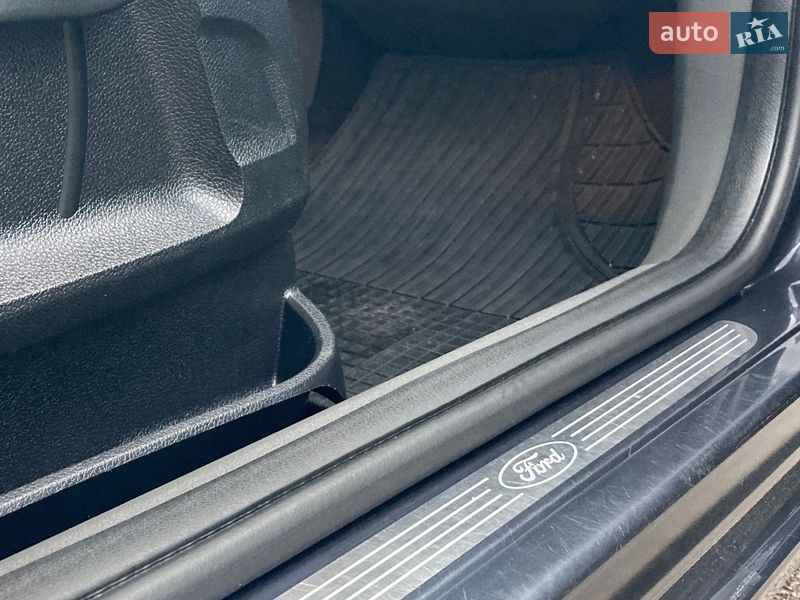 Мінівен Ford C-Max 2009 в Кам'янець-Подільському