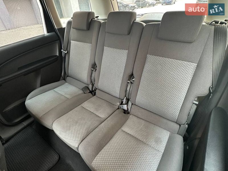 Минивэн Ford C-Max 2006 в Ивано-Франковске