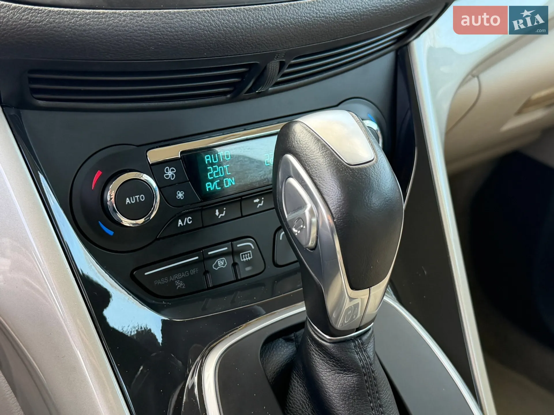 2016 Ford C-MAX - мініатюра 17