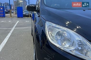 Минивэн Ford C-Max 2011 в Киеве