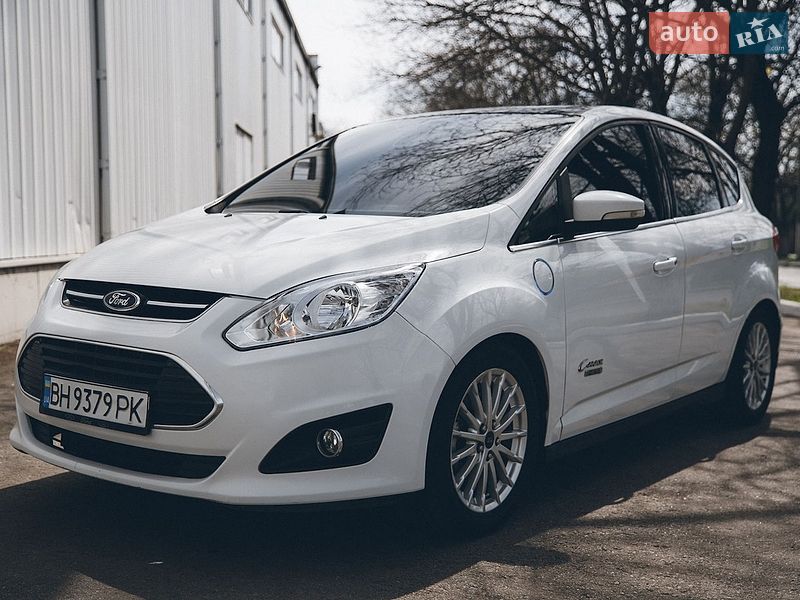 Минивэн Ford C-Max 2015 в Измаиле