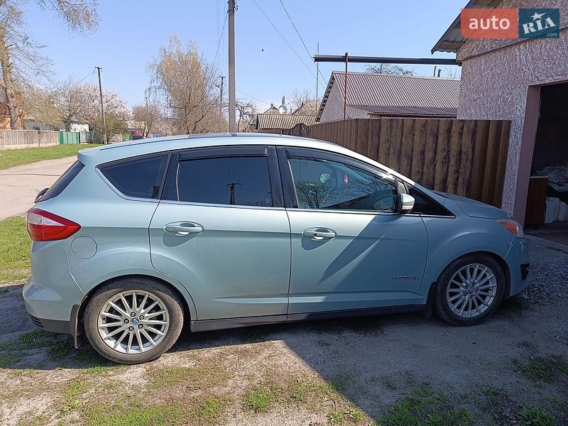 Мінівен Ford C-Max 2013 в Гребінці