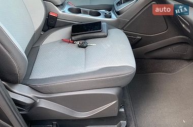 Мінівен Ford C-Max 2017 в Києві