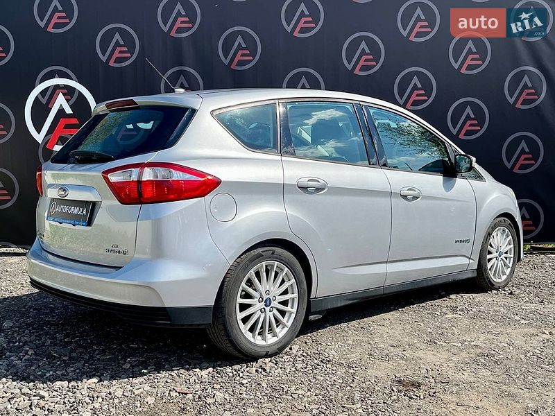 Мінівен Ford C-Max 2016 в Києві